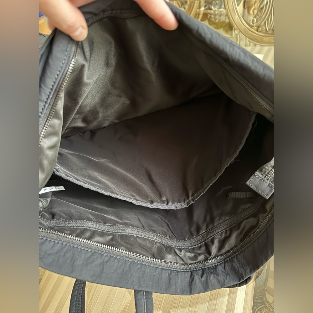 lululemon athletica On My Level Tote Large - Picture 11 of 17
